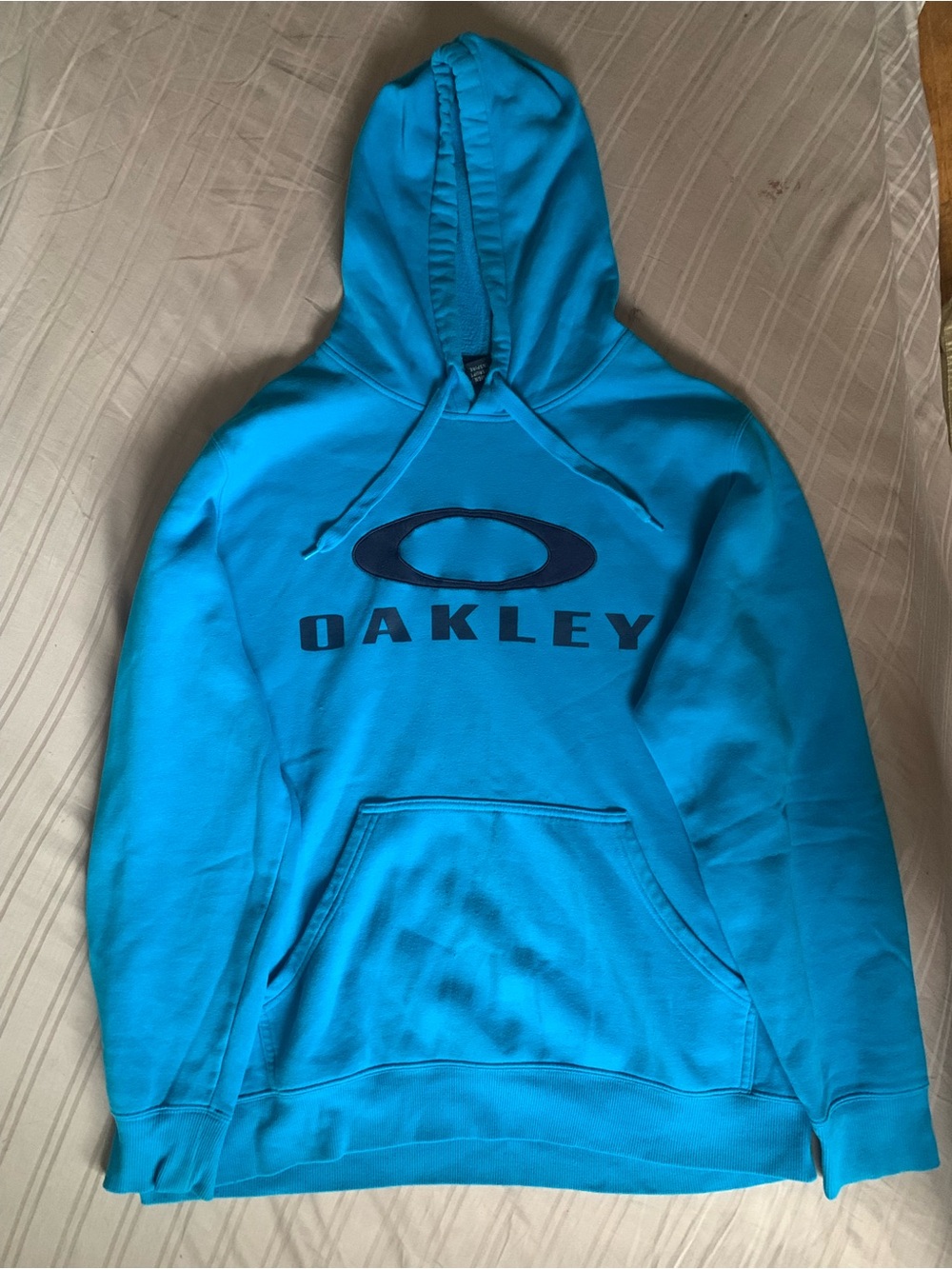 Oakley Men’s Blue Pullover Hoodie y2k 2000s